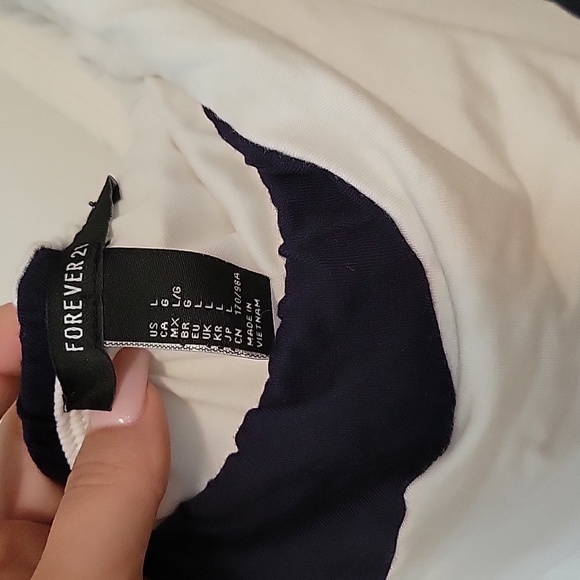 Strapless dress - Picture 2 of 4